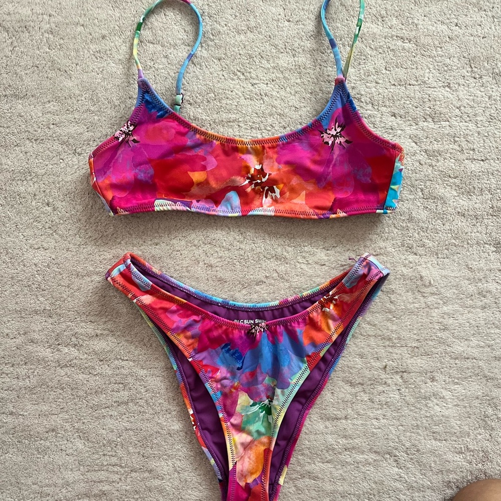 Pacsun Floral Bikini set